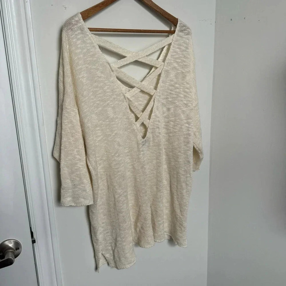 Torrid knit sweater Beige V-Neck Women's Top with Crisscross Back 3X - Picture 3 of 6